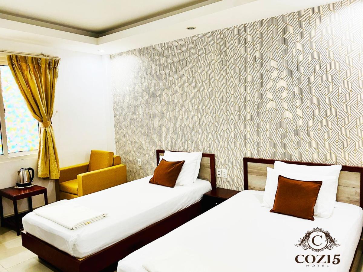 Cozi 5 Hotel & Apartment Hô Chi Minh-Ville Extérieur photo