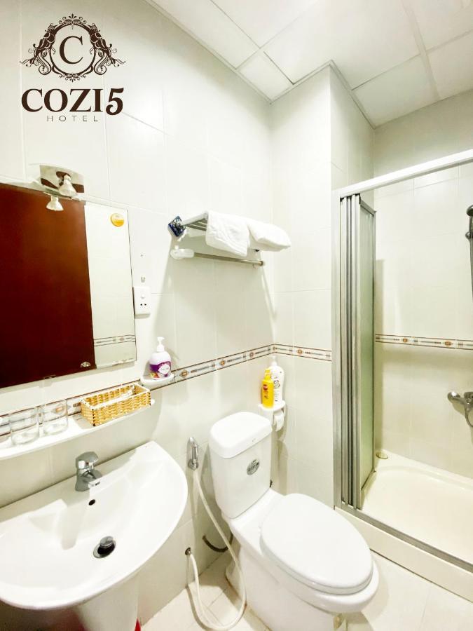Cozi 5 Hotel & Apartment Hô Chi Minh-Ville Extérieur photo