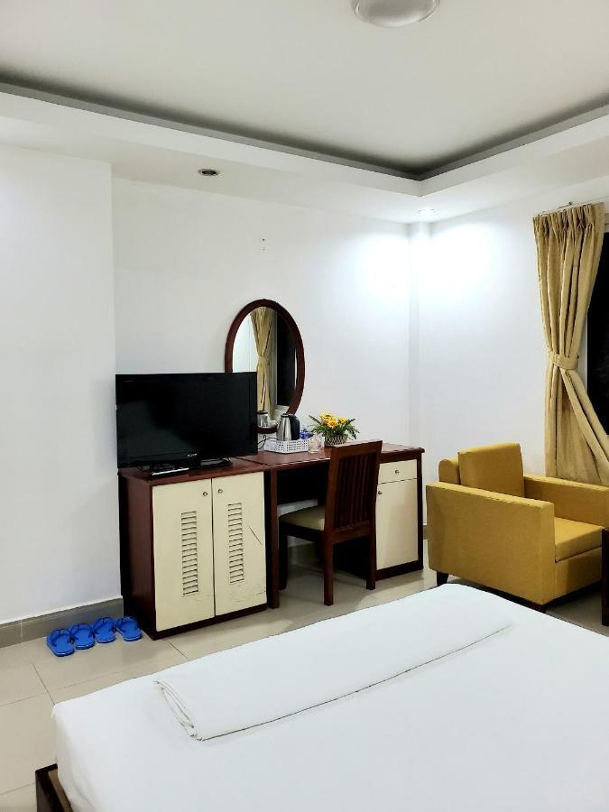 Cozi 5 Hotel & Apartment Hô Chi Minh-Ville Extérieur photo